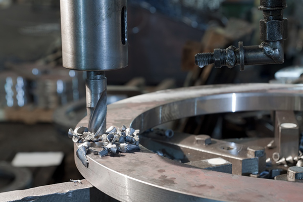 Сверление и зенкование